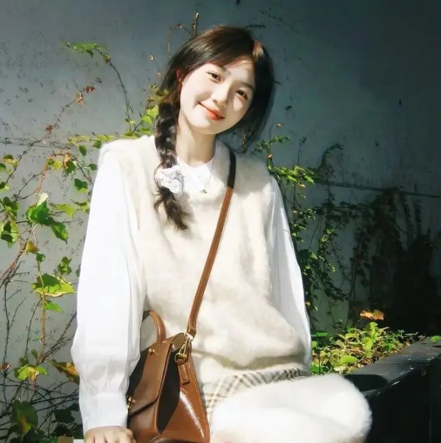 离婚后，我成了首富的孙女